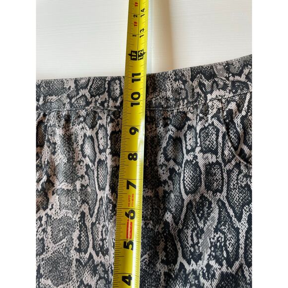 Spanx Jeanish Leggings Size Large Snakeprint Pants Pull On Tan Black - Picture 6 of 7
